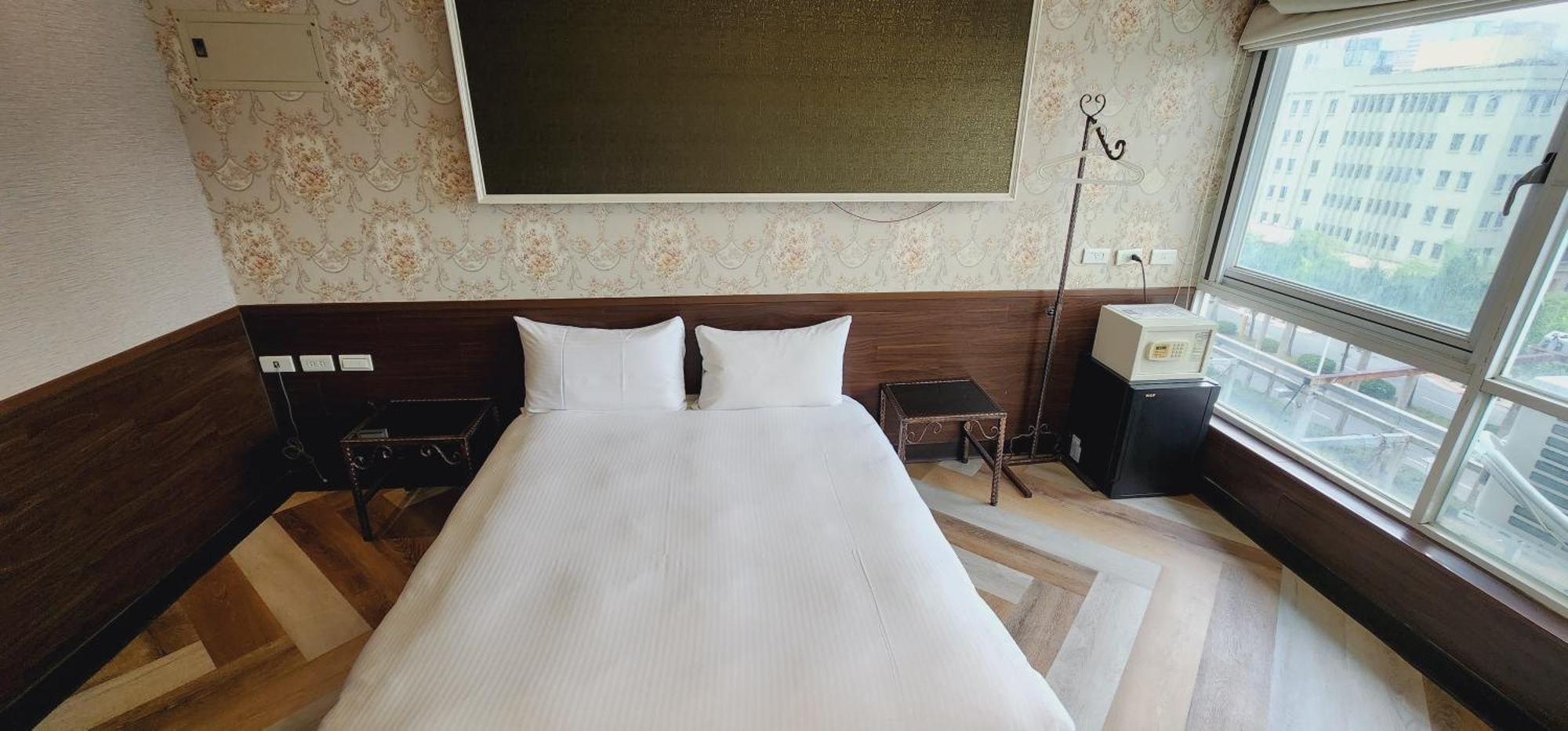 Gugis Inn Tajpej Buitenkant foto